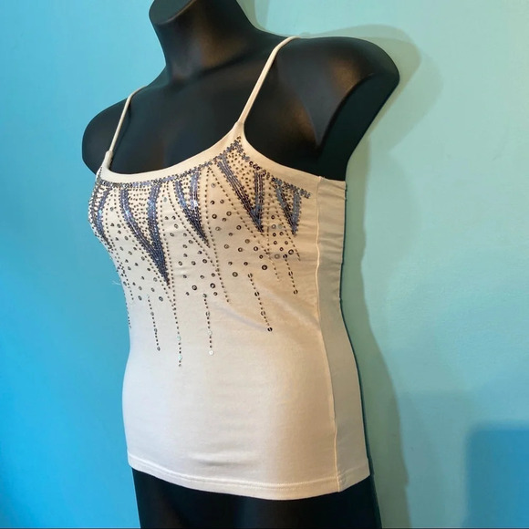 💥5/$25 BNWT Roomates California sequinned tank top - Picture 2 of 6